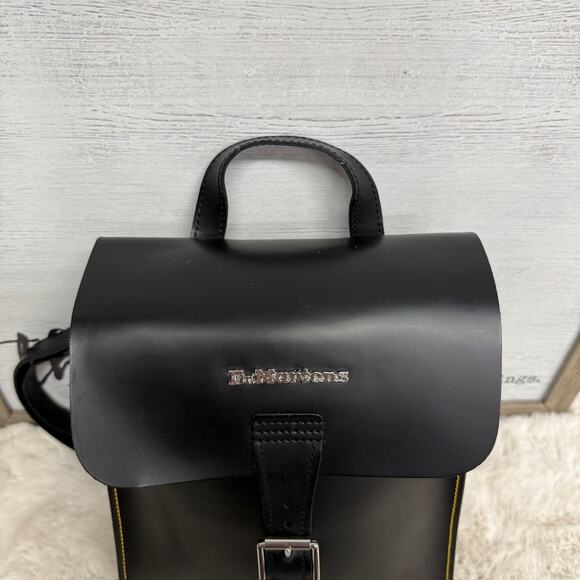 Dr. Martens Black Leather Backpack Unisex Travel Grunge 90s Blogger Classic - Picture 3 of 13